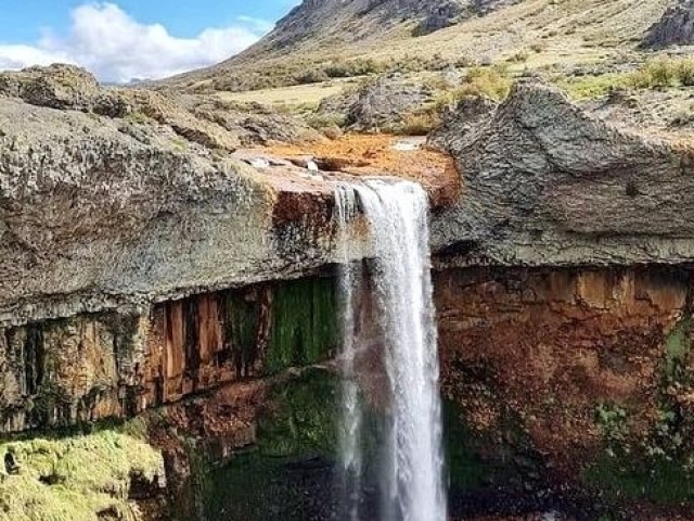 VILLA PEHUENIA, CAVIAHUE Y TERMAS DE COPAHUE