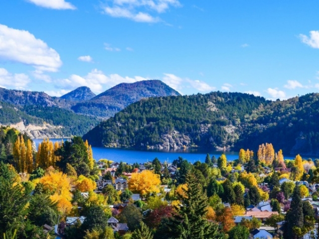 SAN MARTIN DE LOS ANDES DESDE ROSARIO - AÉREO