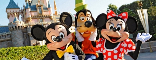 ¿Porque hospedarse dentro de los parques de Disney?